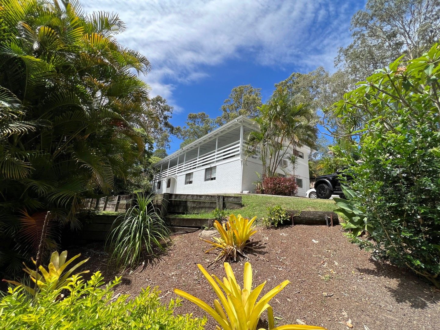 7 bedrooms House in 48 Luscombe Crescent WOLFFDENE QLD, 4207
