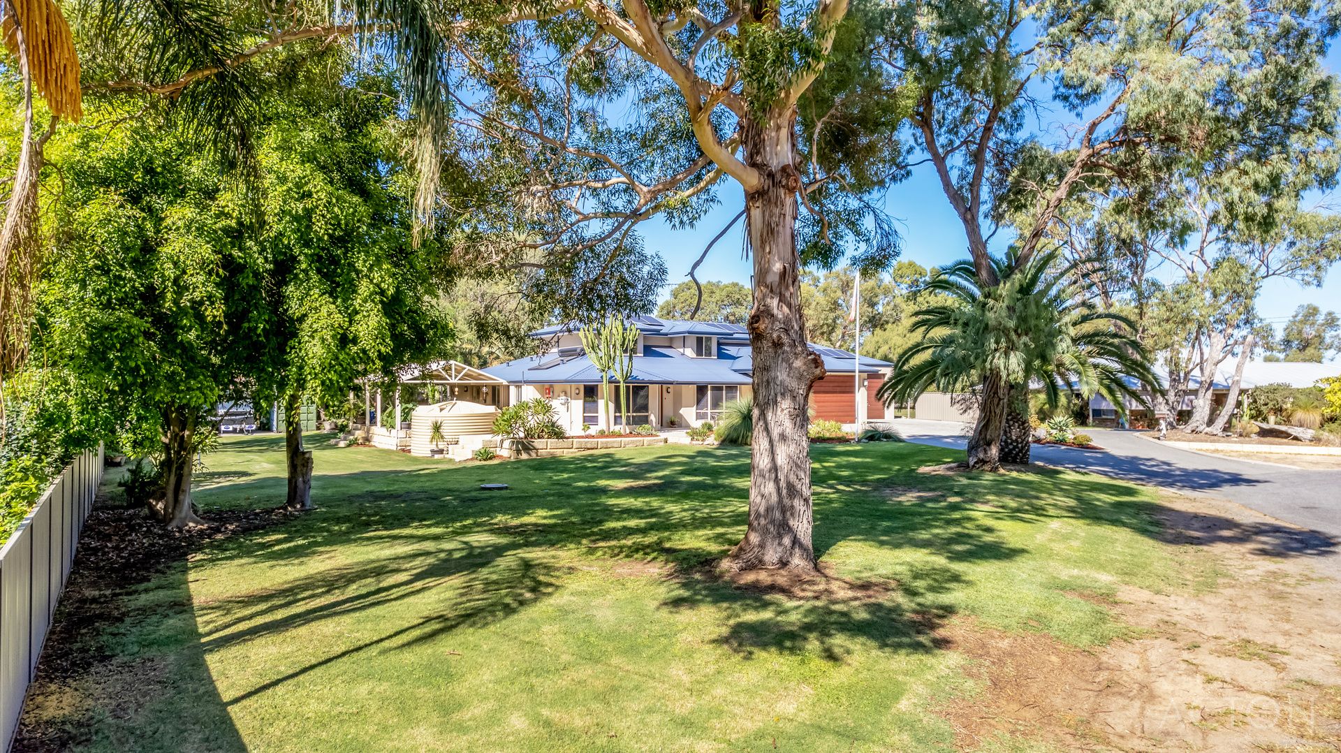 5 Kingscote Place, Greenfields WA 6210, Image 0