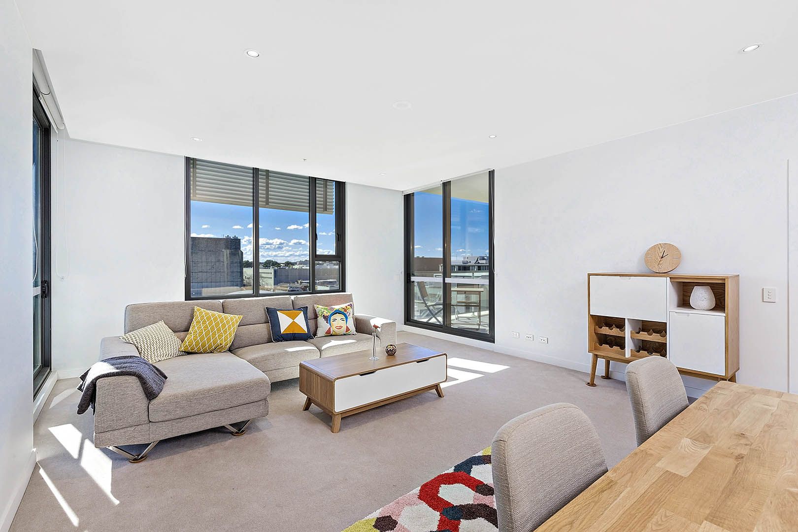 2 bedrooms Apartment / Unit / Flat in 502/38C Albert Avenue CHATSWOOD NSW, 2067