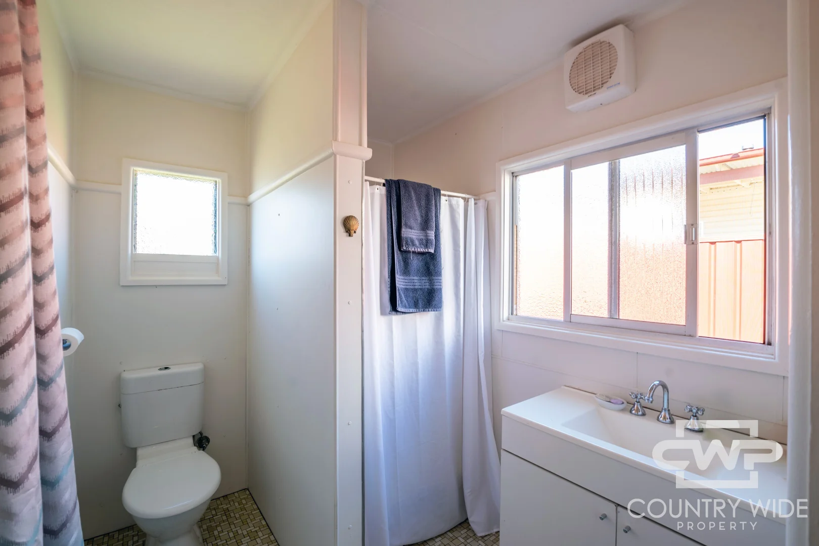 Additional image 8 of 35 Prisk Street, Guyra NSW 2365