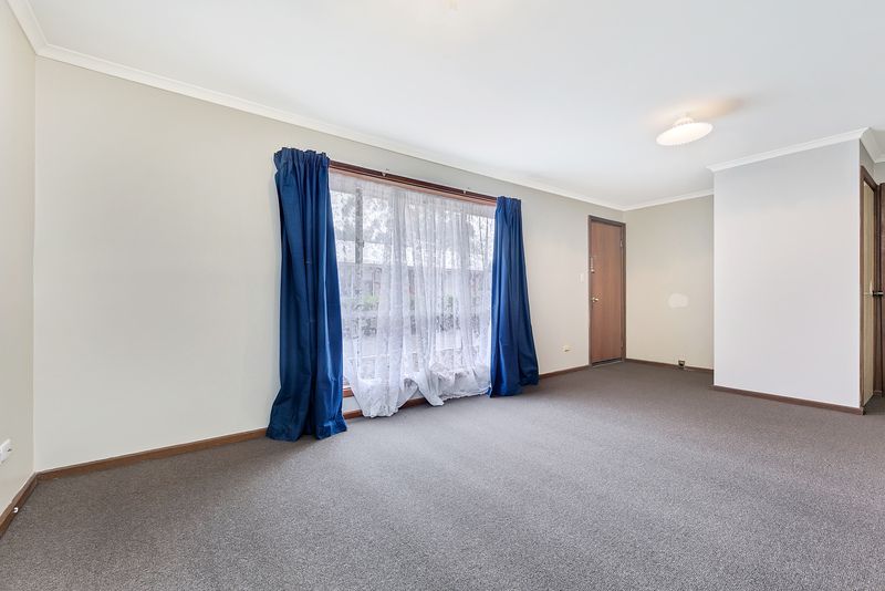 1/4 Jane Street, Smithfield SA 5114, Image 2