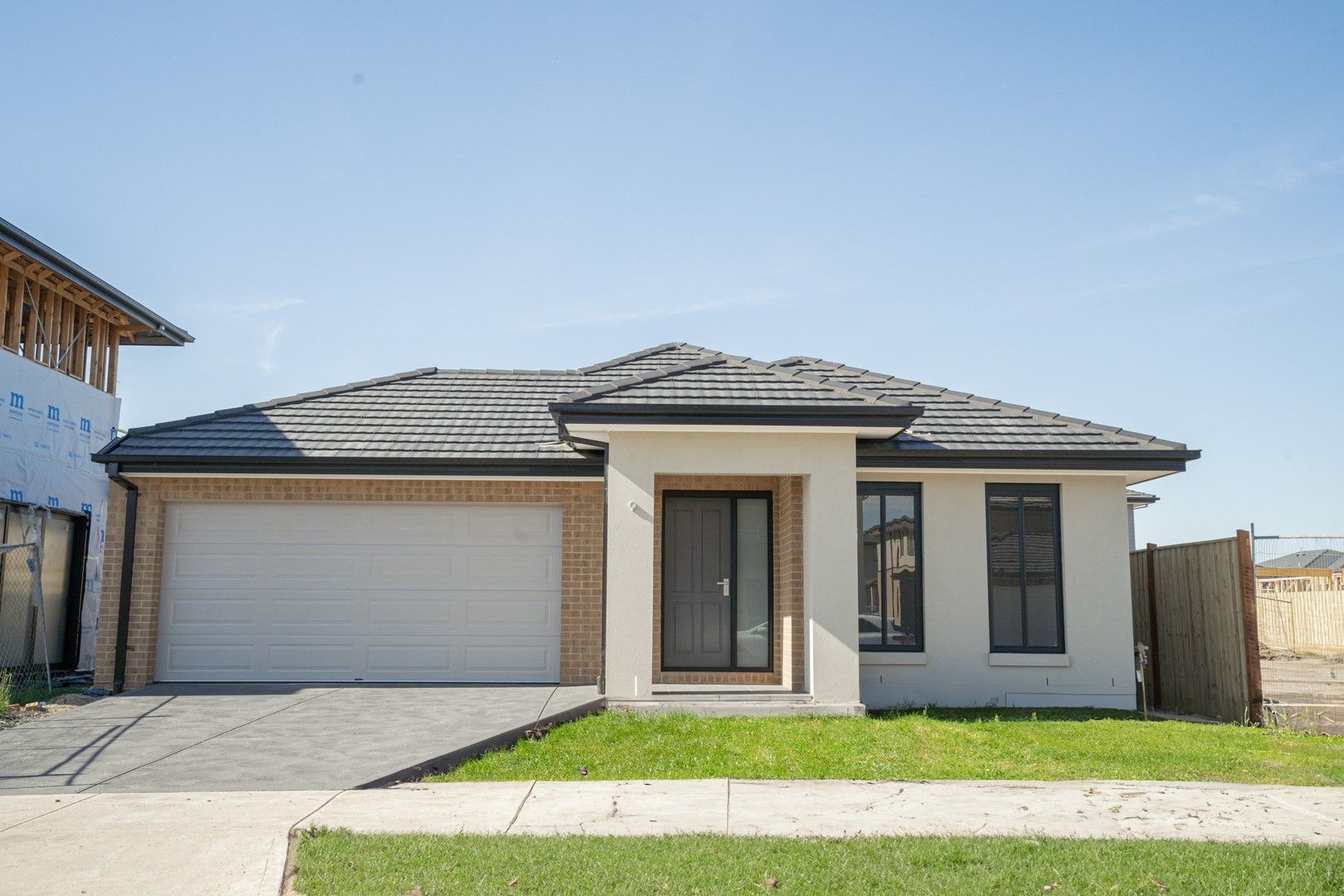 4 bedrooms House in 3 Hydrogen Circuit CLYDE NORTH VIC, 3978