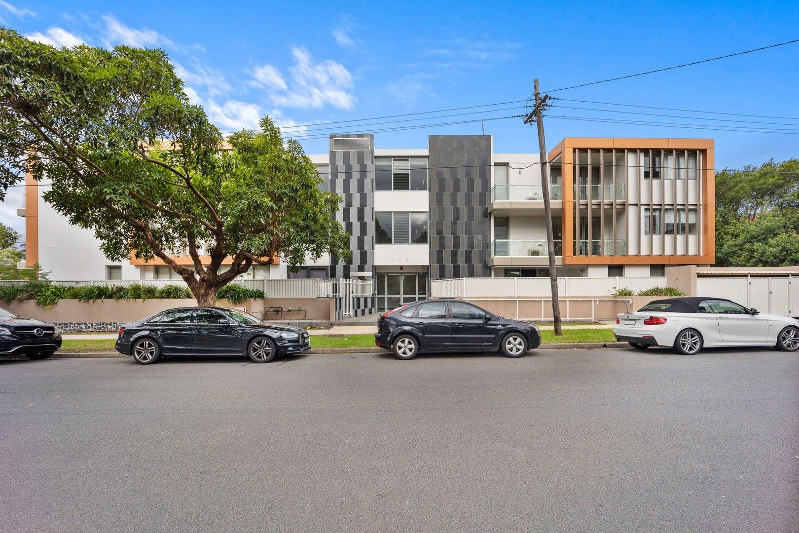 2 bedrooms Apartment / Unit / Flat in 301/13a Third Avenue CAMPSIE NSW, 2194