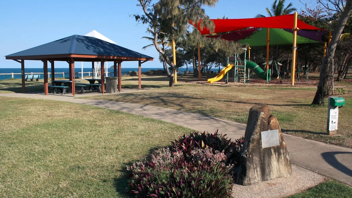 Additional image 20 of 27 Melaleuca Street, Slade Point QLD 4740