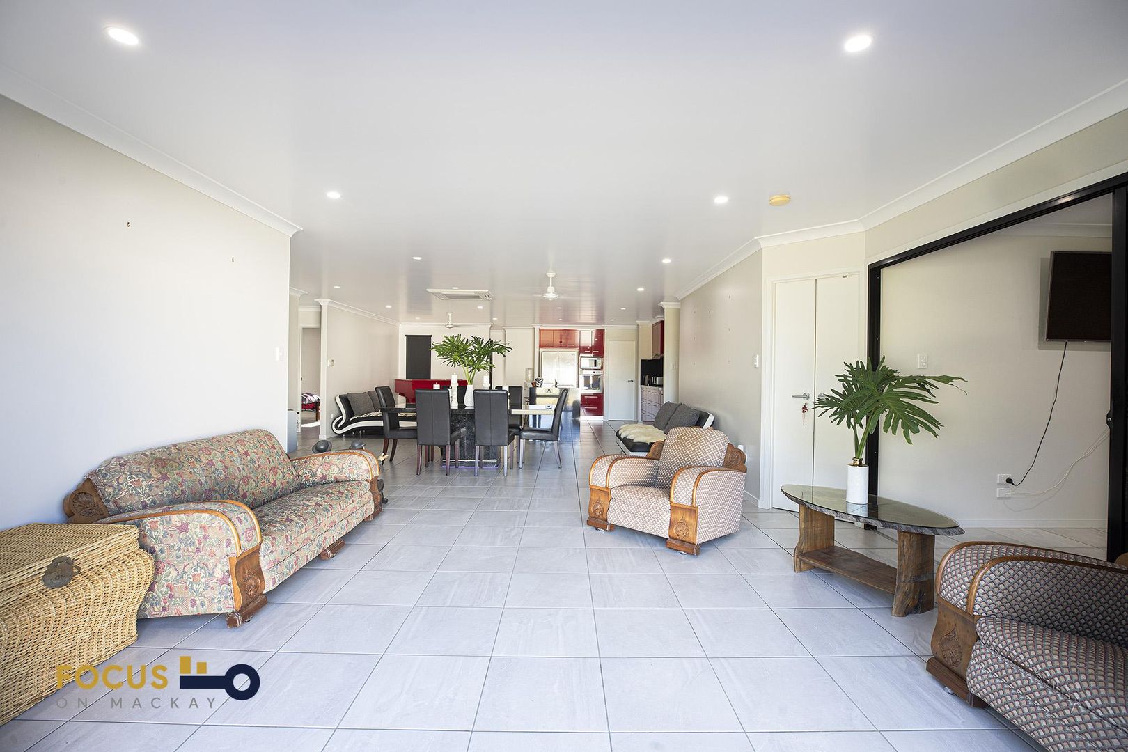 13 Inlet Court, Campwin Beach QLD 4737, Image 2