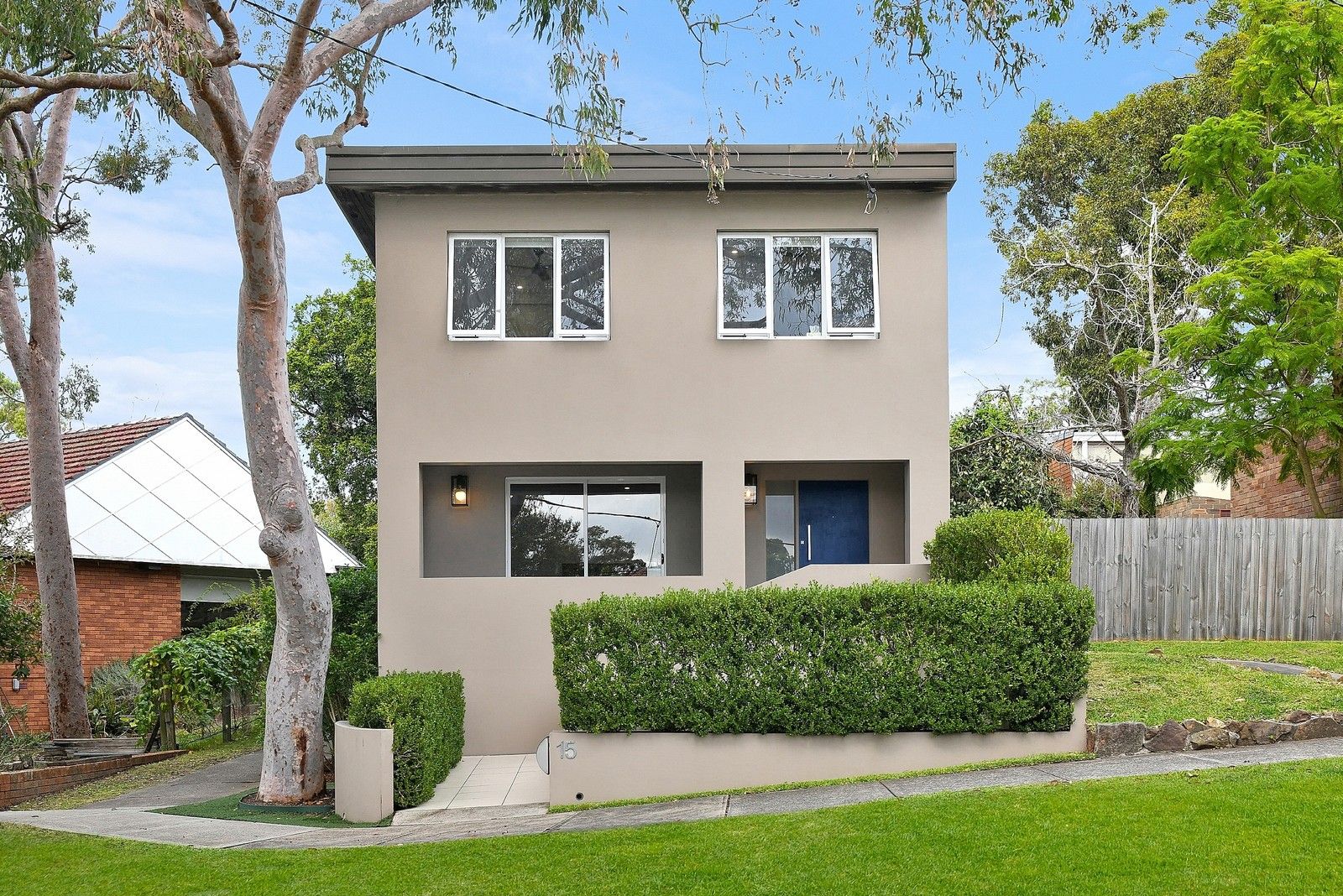 3 bedrooms House in 15 Lansdowne Parade OATLEY NSW, 2223