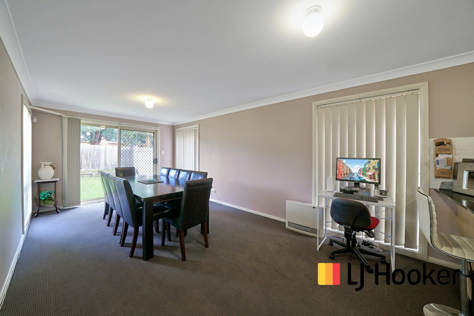 9 Sumba Place, Blairmount NSW 2559, Image 2