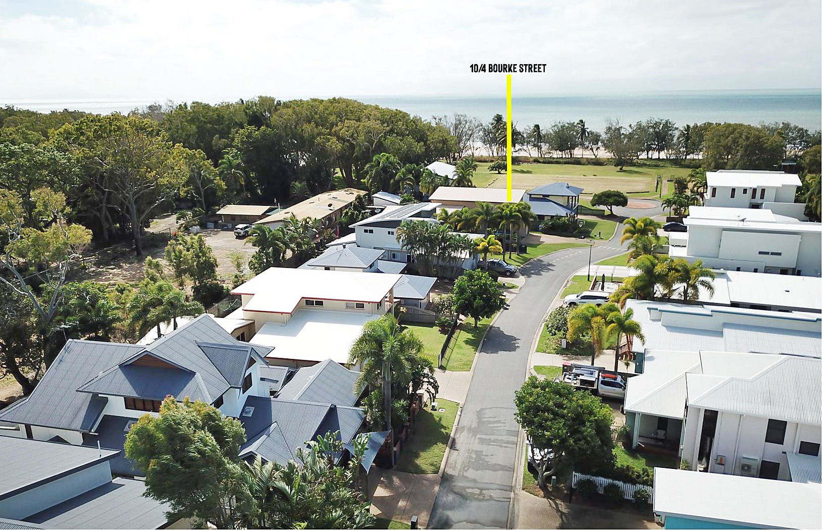 10 Whitesan Blue Terrace, Blacks Beach QLD 4740, Image 0