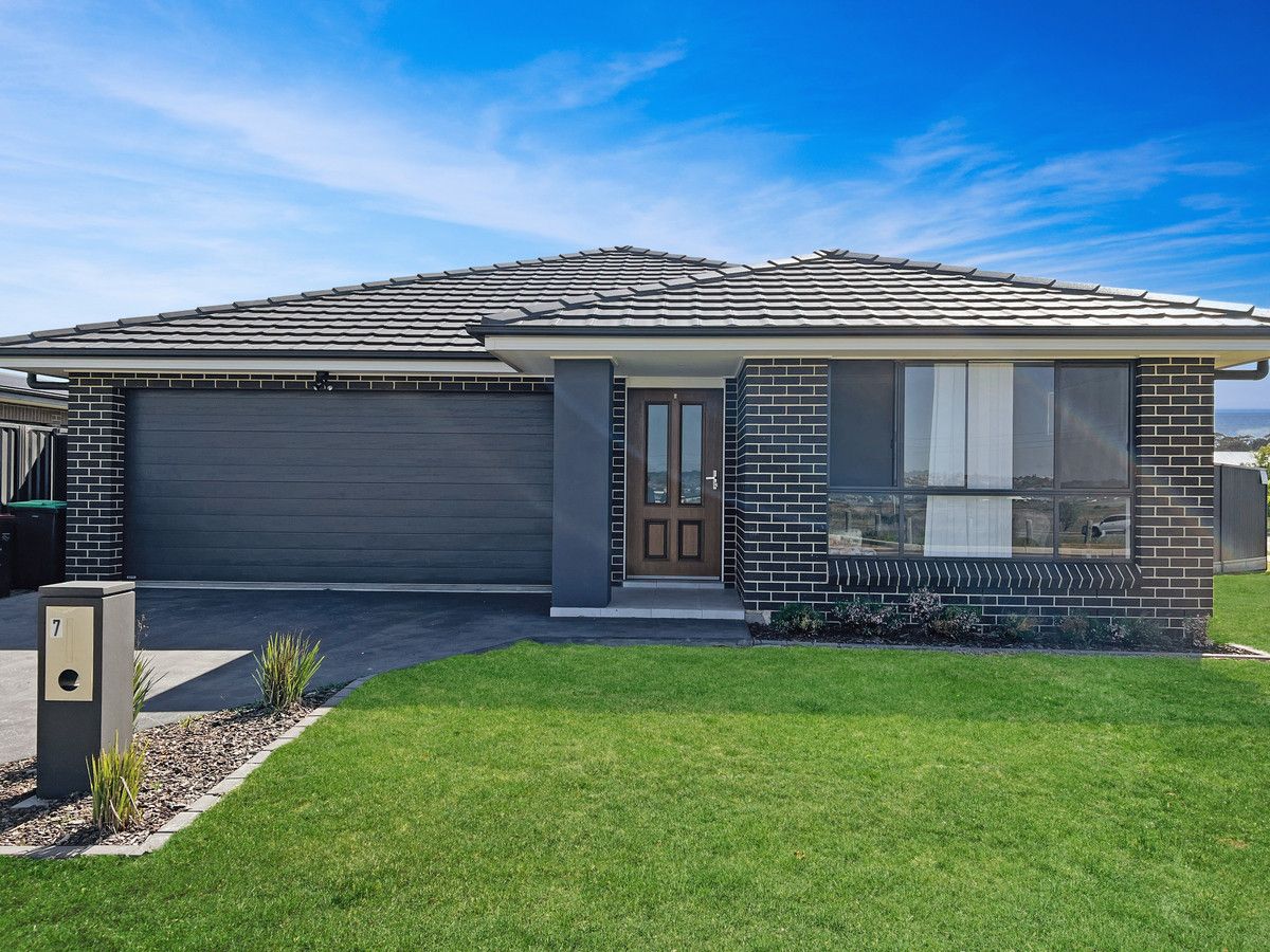 7 Roebuck Street, Goulburn NSW 2580 | Domain