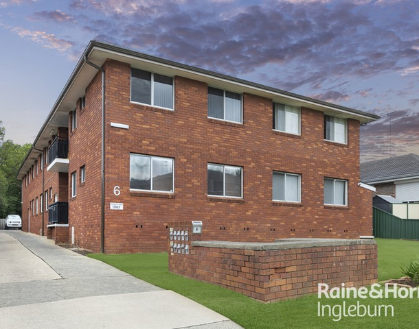 4/6 Reddall Street, Campbelltown NSW 2560