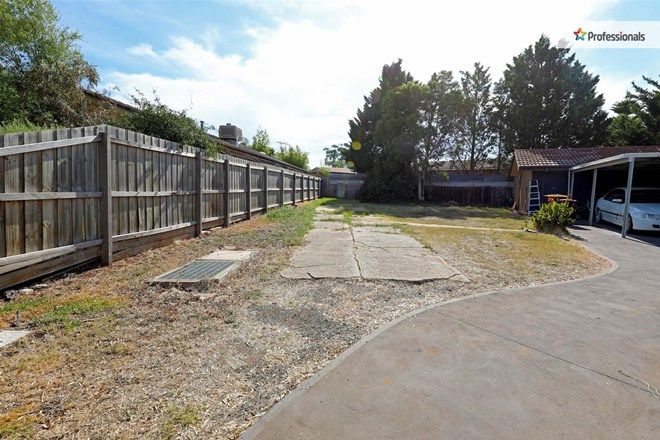 Picture of 1/5 Balfour Place, MELTON WEST VIC 3337