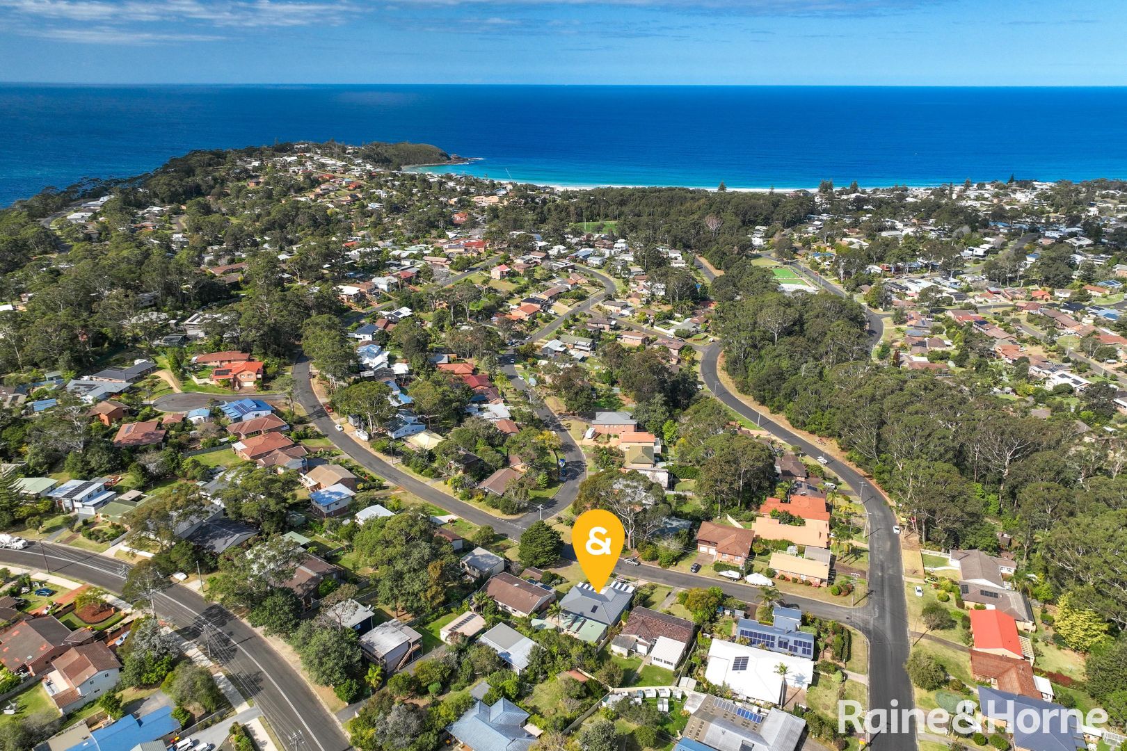 4 Linden Way, Mollymook Beach NSW 2539 Domain