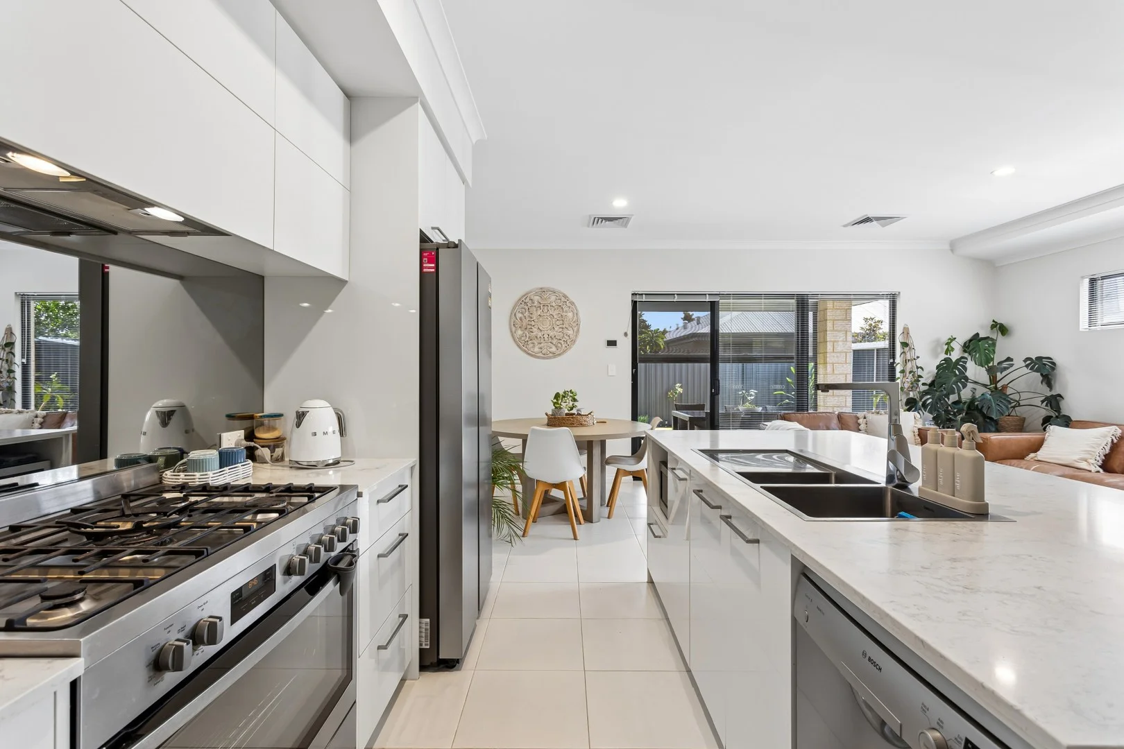 15 Musing Way, Aveley WA 6069