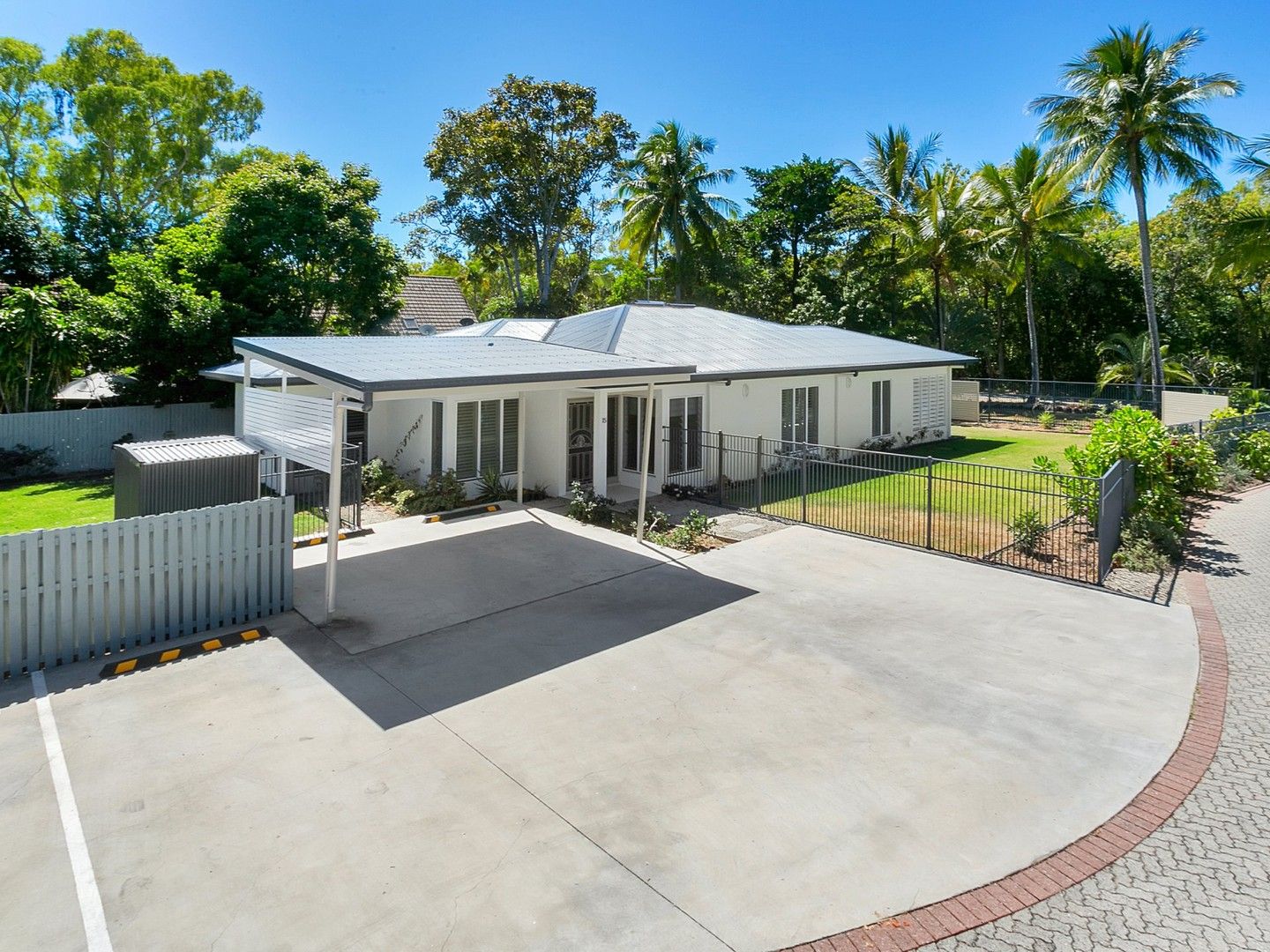 15/35-41 Upolu Esplanade, Clifton Beach QLD 4879, Image 0