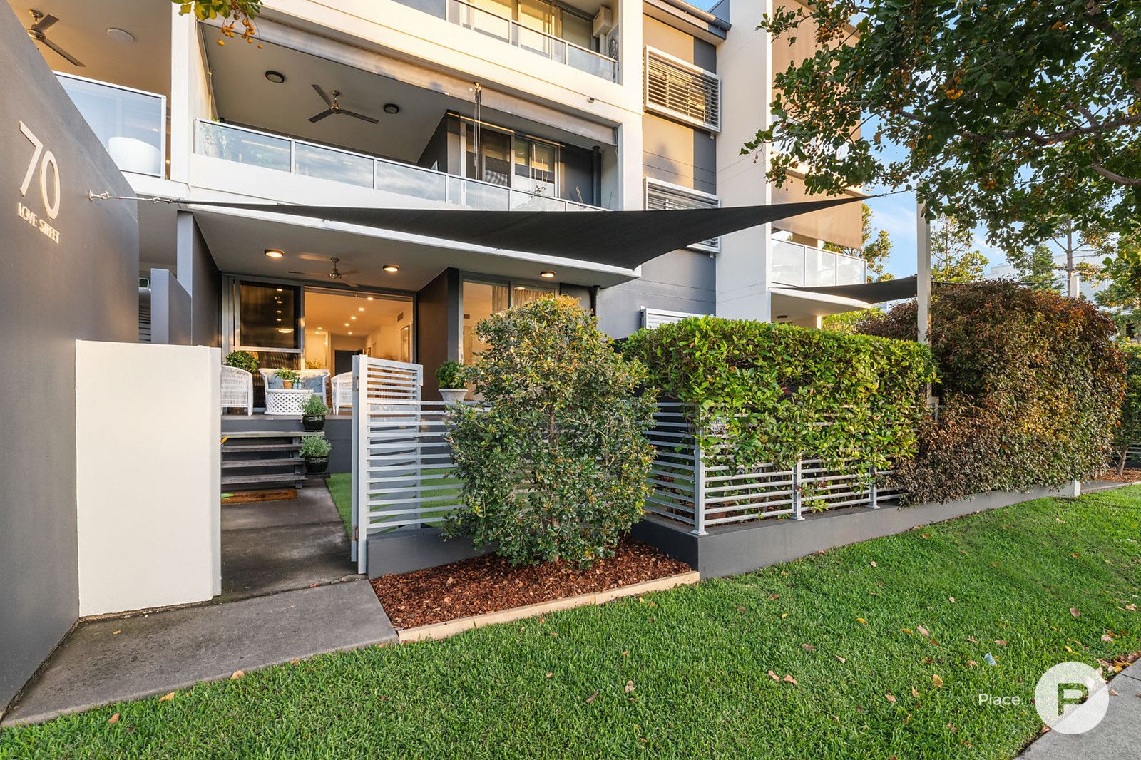 2/70 Love Street, Bulimba QLD 4171, Image 0