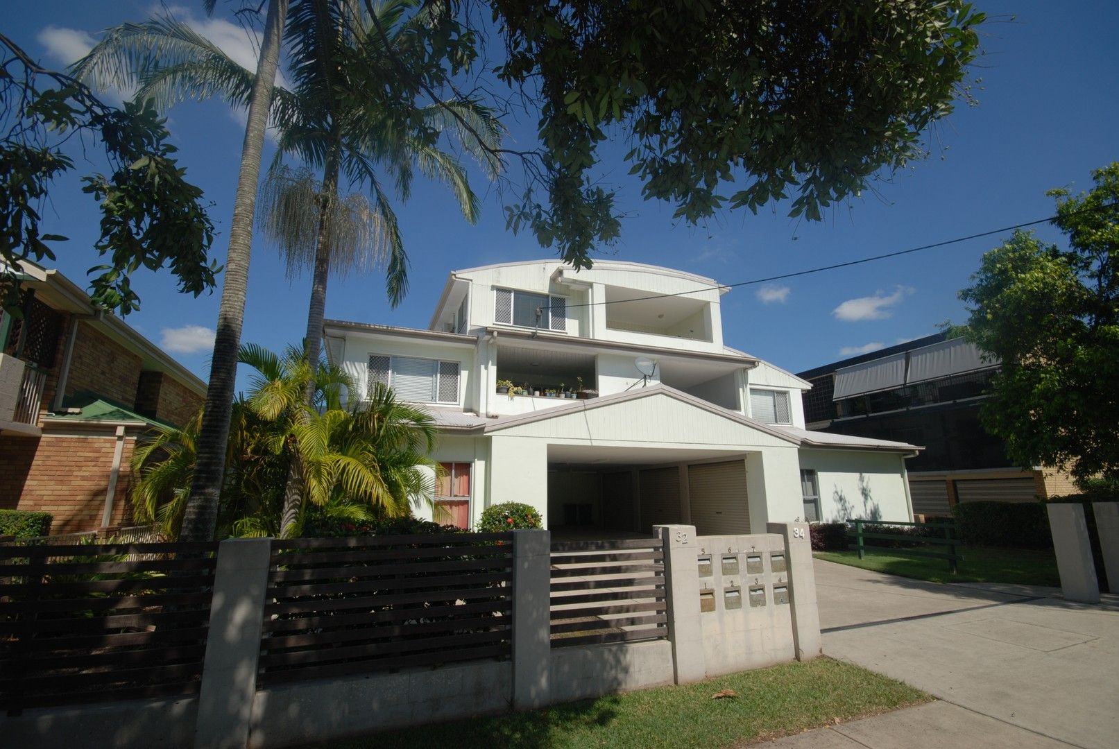 2 bedrooms Apartment / Unit / Flat in 1/32-34 Collins Street NUNDAH QLD, 4012