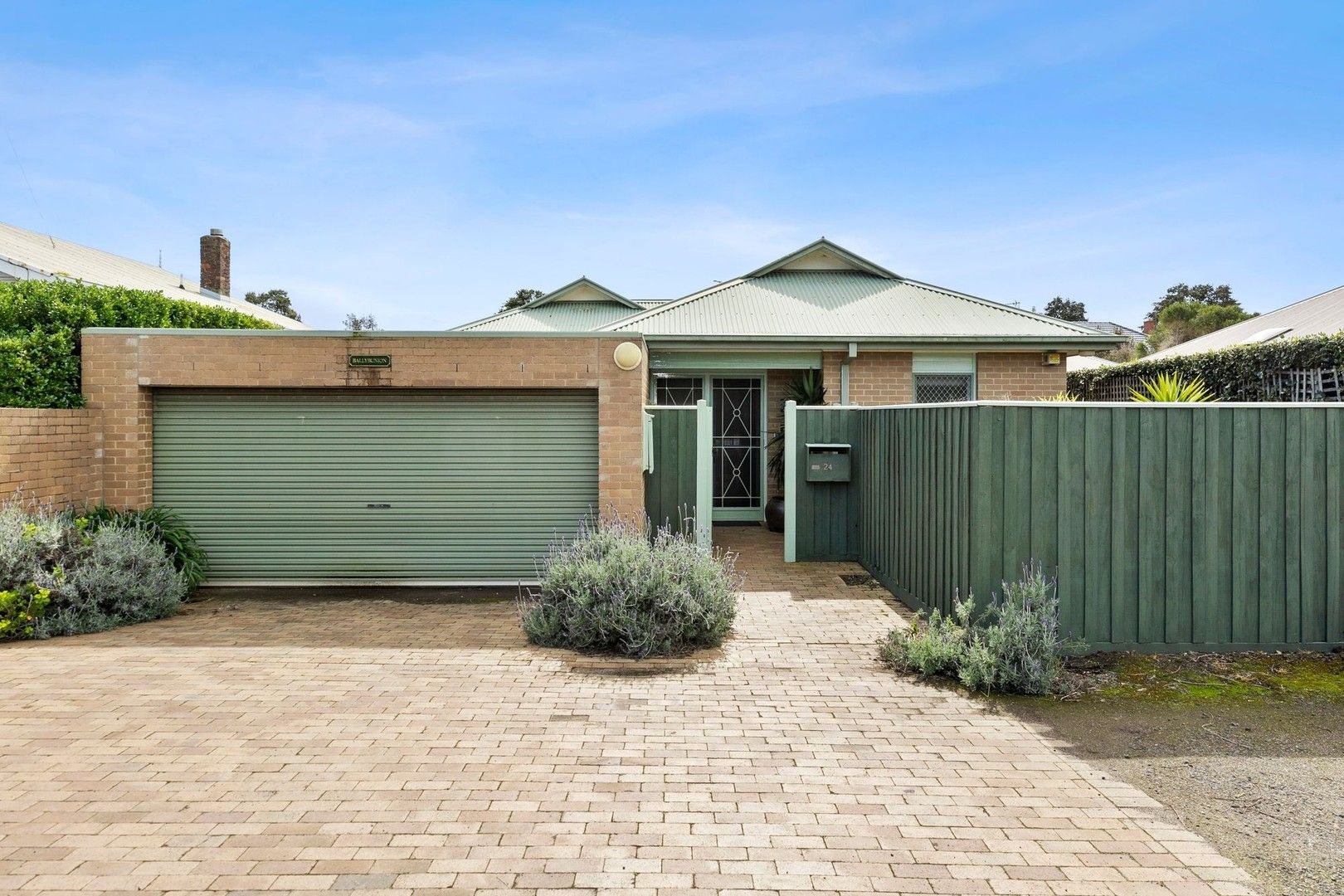 24 George Street, Barwon Heads VIC 3227, Image 2