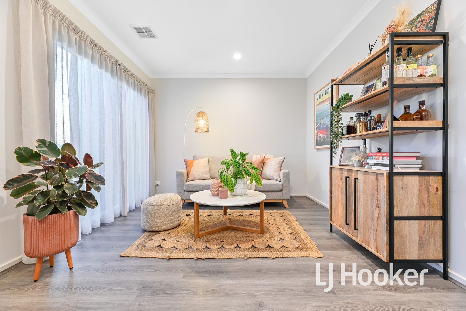 33 Creekside Street, Clyde VIC 3978, Image 1