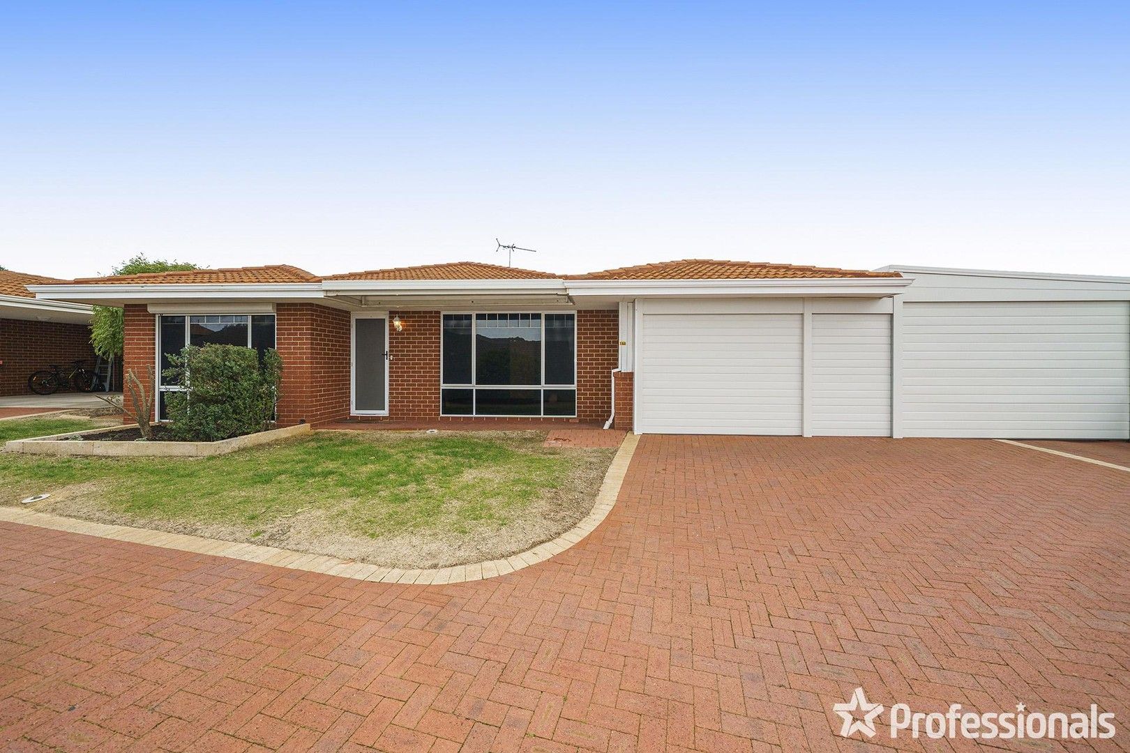 4 bedrooms House in 14A Barossa Heights OCEAN REEF WA, 6027