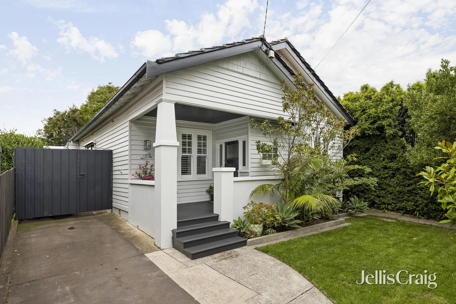139 Rossmoyne Street, Thornbury VIC 3071