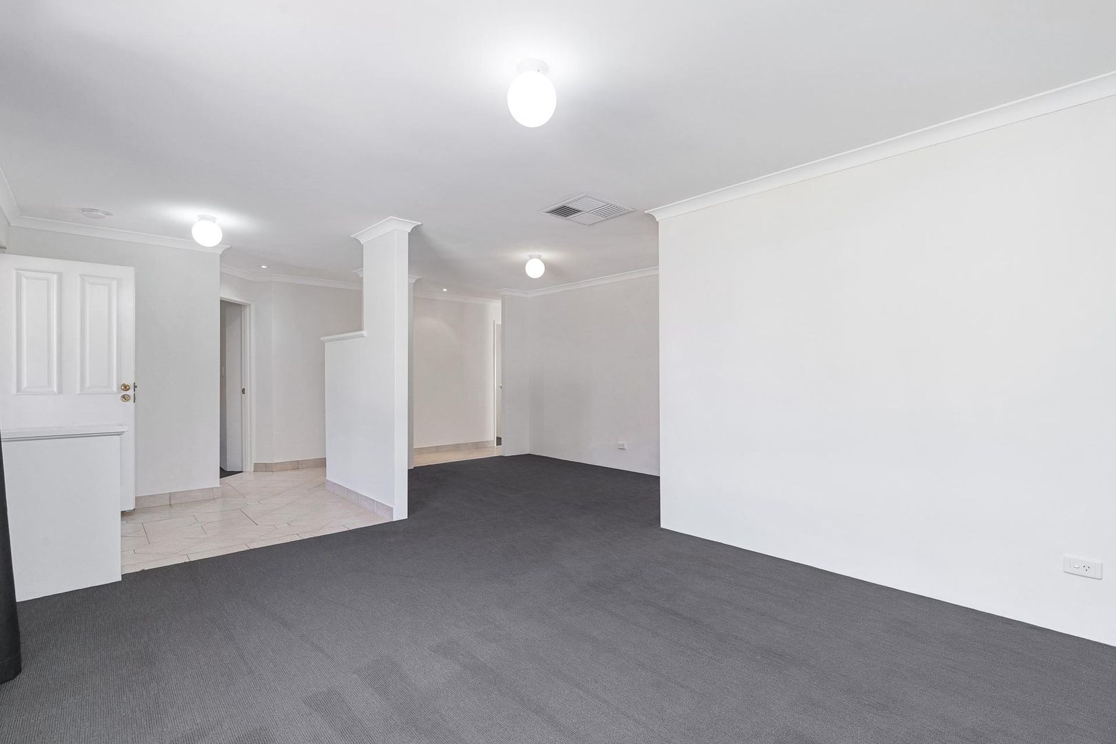 2 Derwent Crescent, Success WA 6164, Image 1