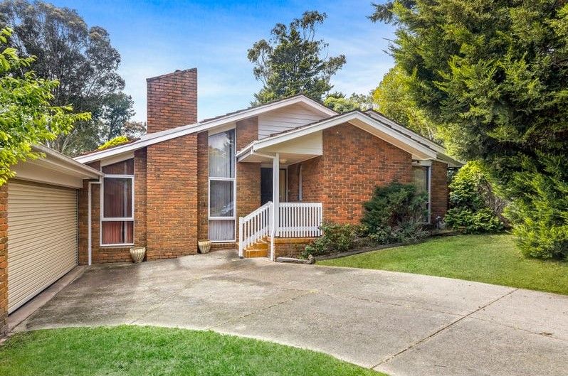 4 bedrooms House in 8 Regina Terrace DONCASTER EAST VIC, 3109