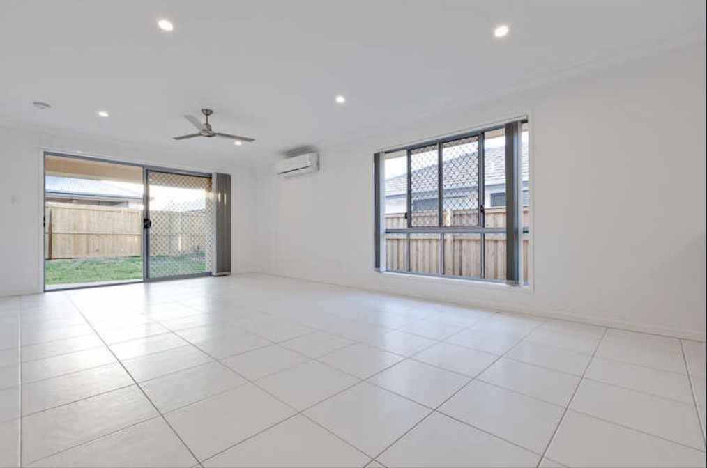 19 Woodgate Street, Oxley QLD 4075 House For Rent 715 Domain