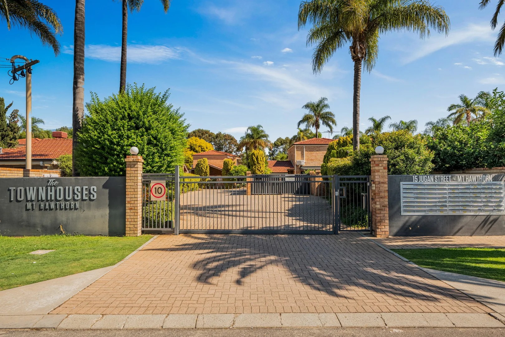 21/15 Jugan Street, Mount Hawthorn WA 6016