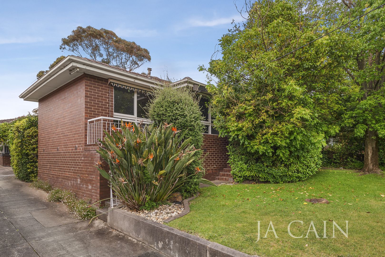 1/10 Van Ness Avenue, Glen Iris Property History & Address Research