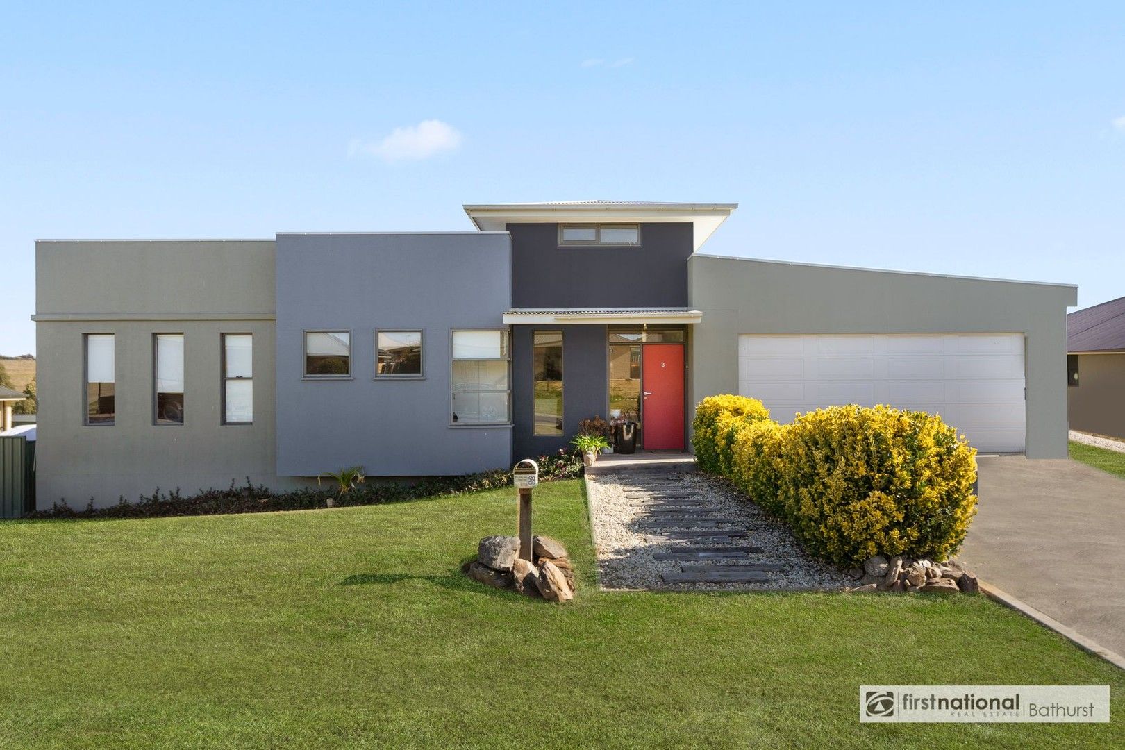 4 bedrooms House in 3 Adams Street WINDRADYNE NSW, 2795