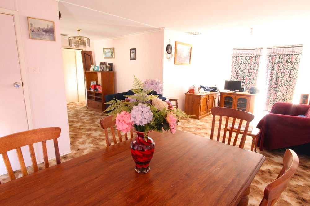 99 Wilkes Street, Wentworth NSW 2648, Image 1