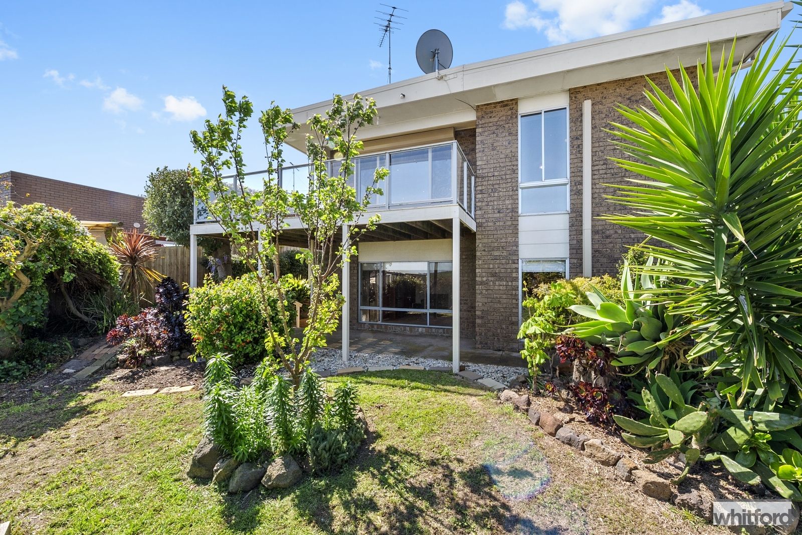 18 Graylea Avenue, Herne Hill VIC 3218, Image 0