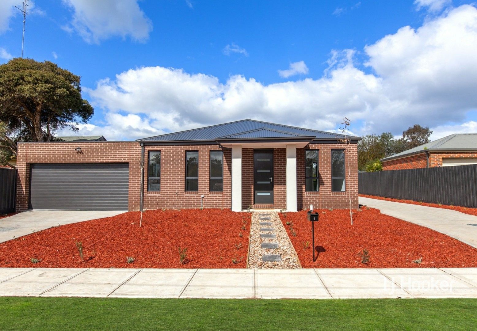 1/24 McKenzie Street, Broadford VIC 3658, Image 0