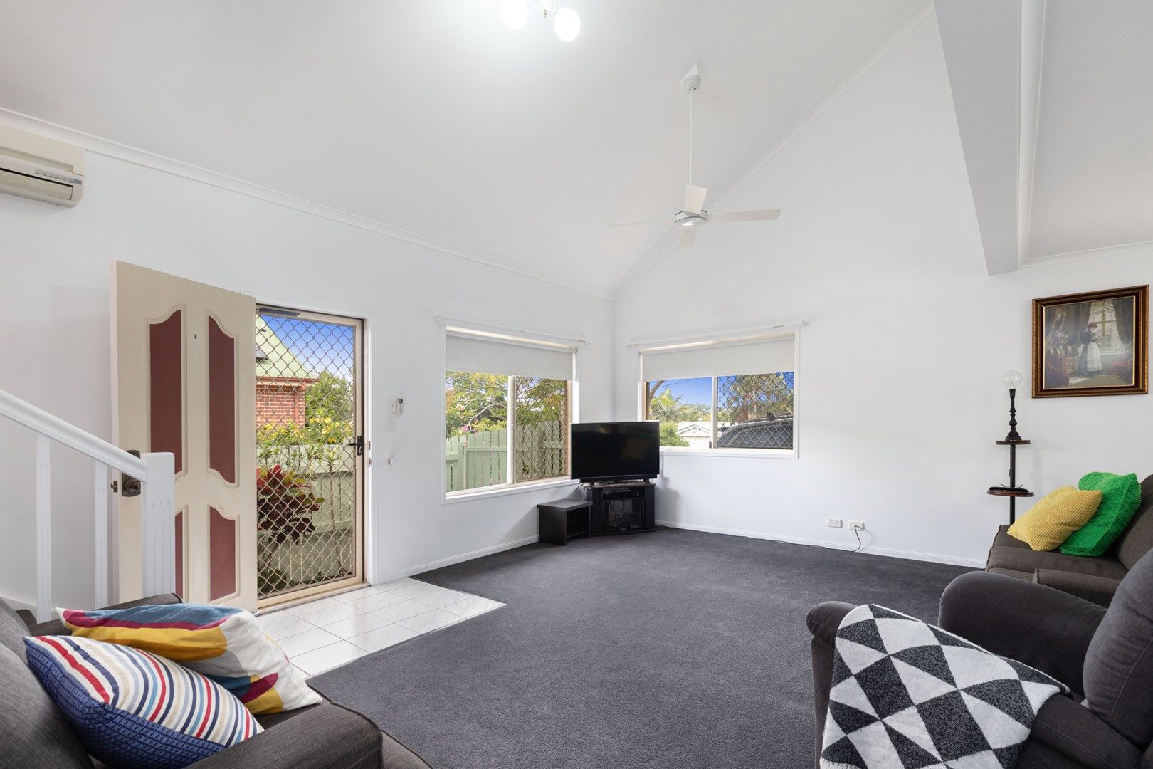 1/32 Bindaree Street, Greenslopes QLD 4120, Image 1