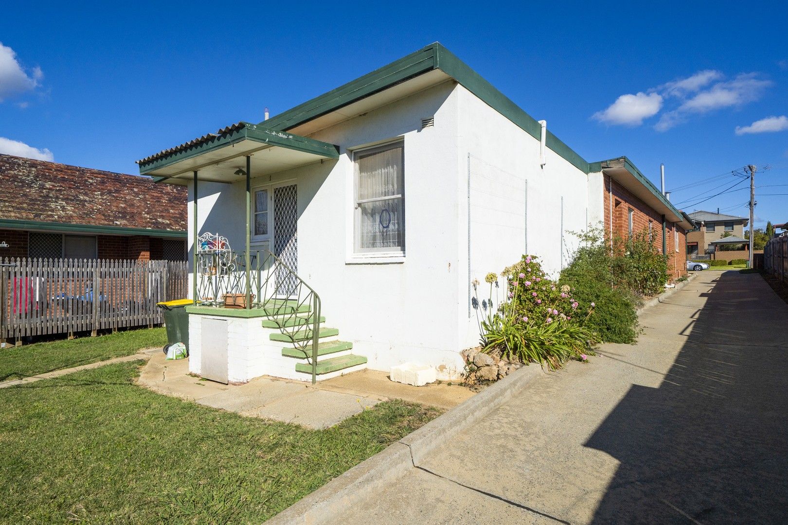 2/9b Gerald Street, Queanbeyan NSW 2620, Image 0