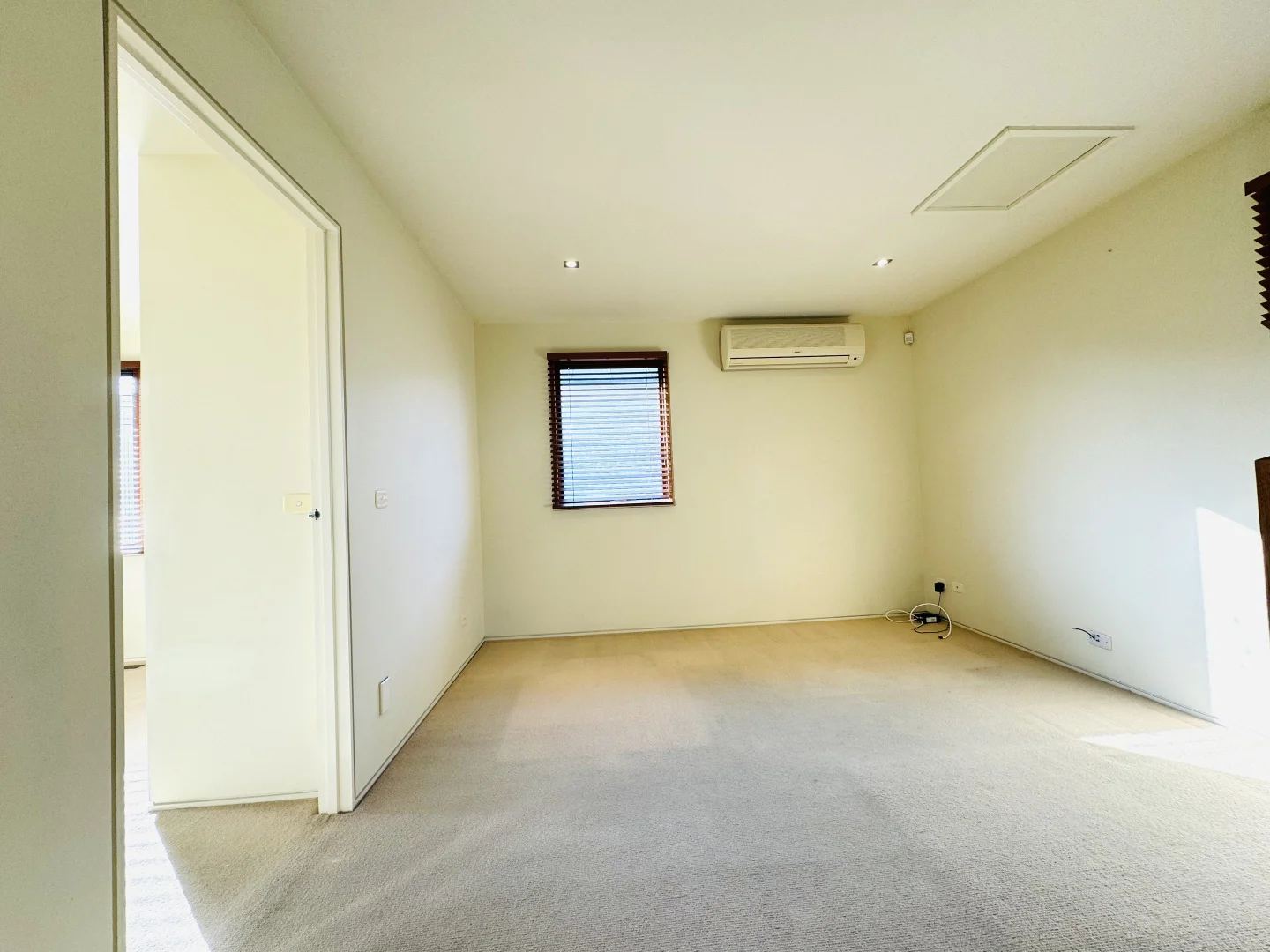 Additional image 8 of 1/34 Pinewood Drive, Mount Waverley VIC 3149