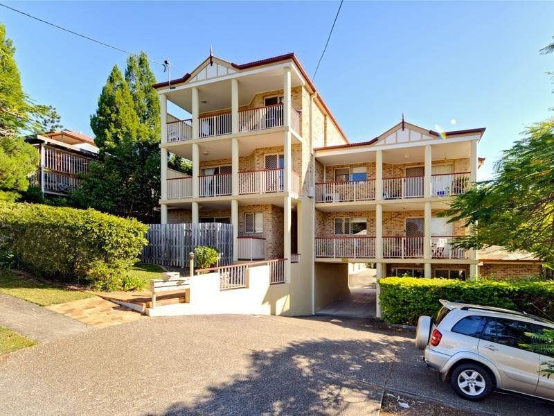 2/18 Bass Street, Paddington QLD 4064, Image 0