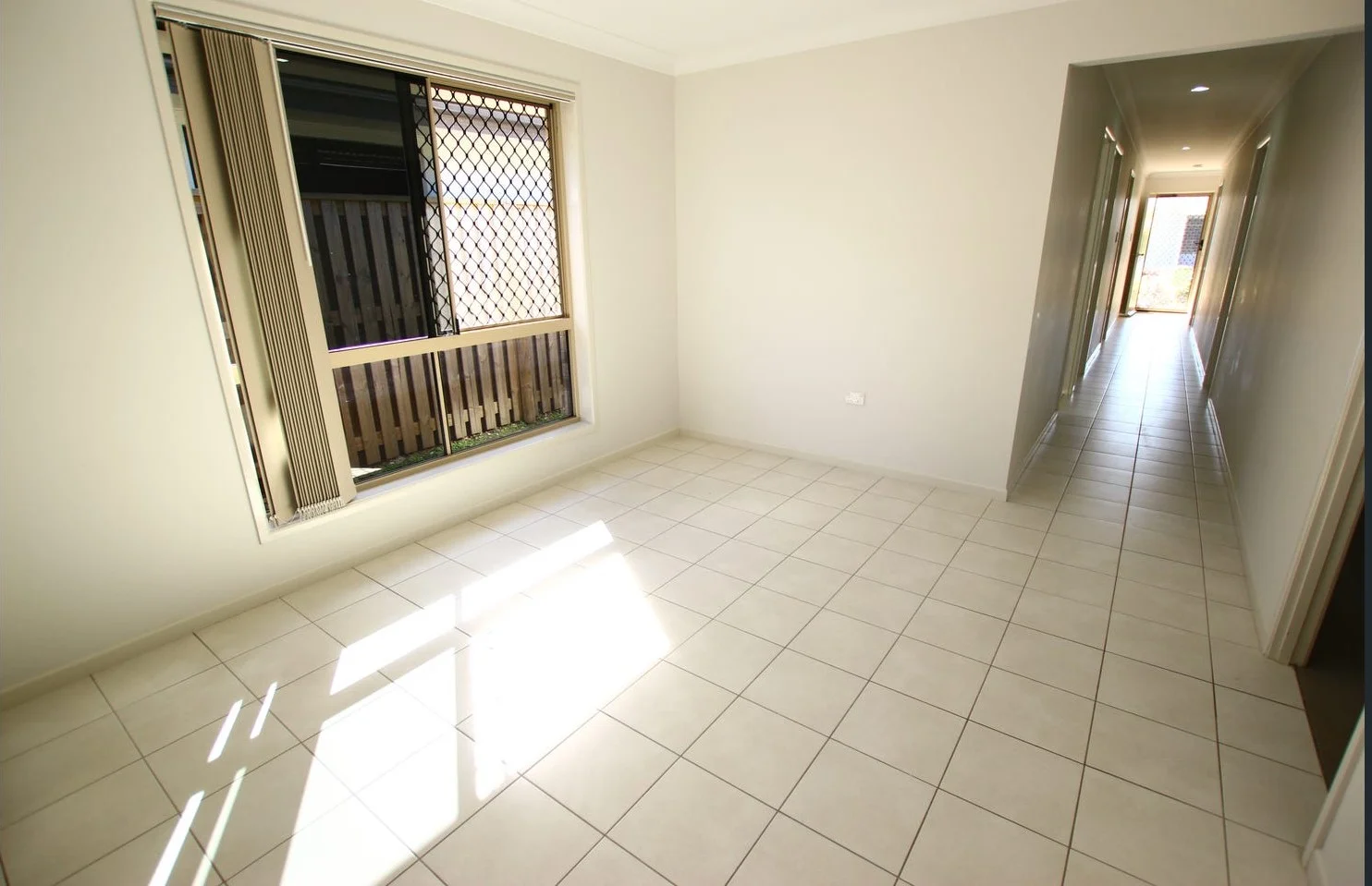 Additional image 3 of 14 Peppertree Cres, Andergrove QLD 4740