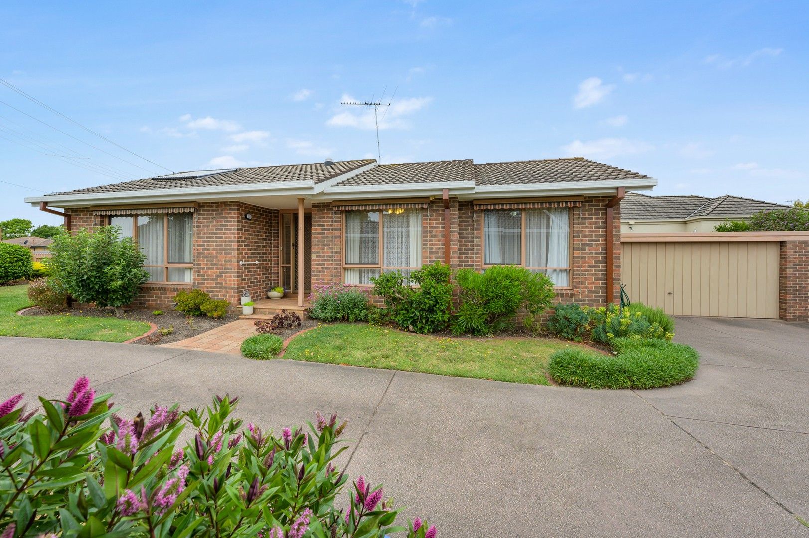 3 bedrooms Apartment / Unit / Flat in 4/22 Wellington Street MORNINGTON VIC, 3931