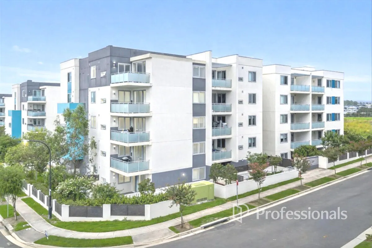 Modern Elegance with everyday Convenience - View 2