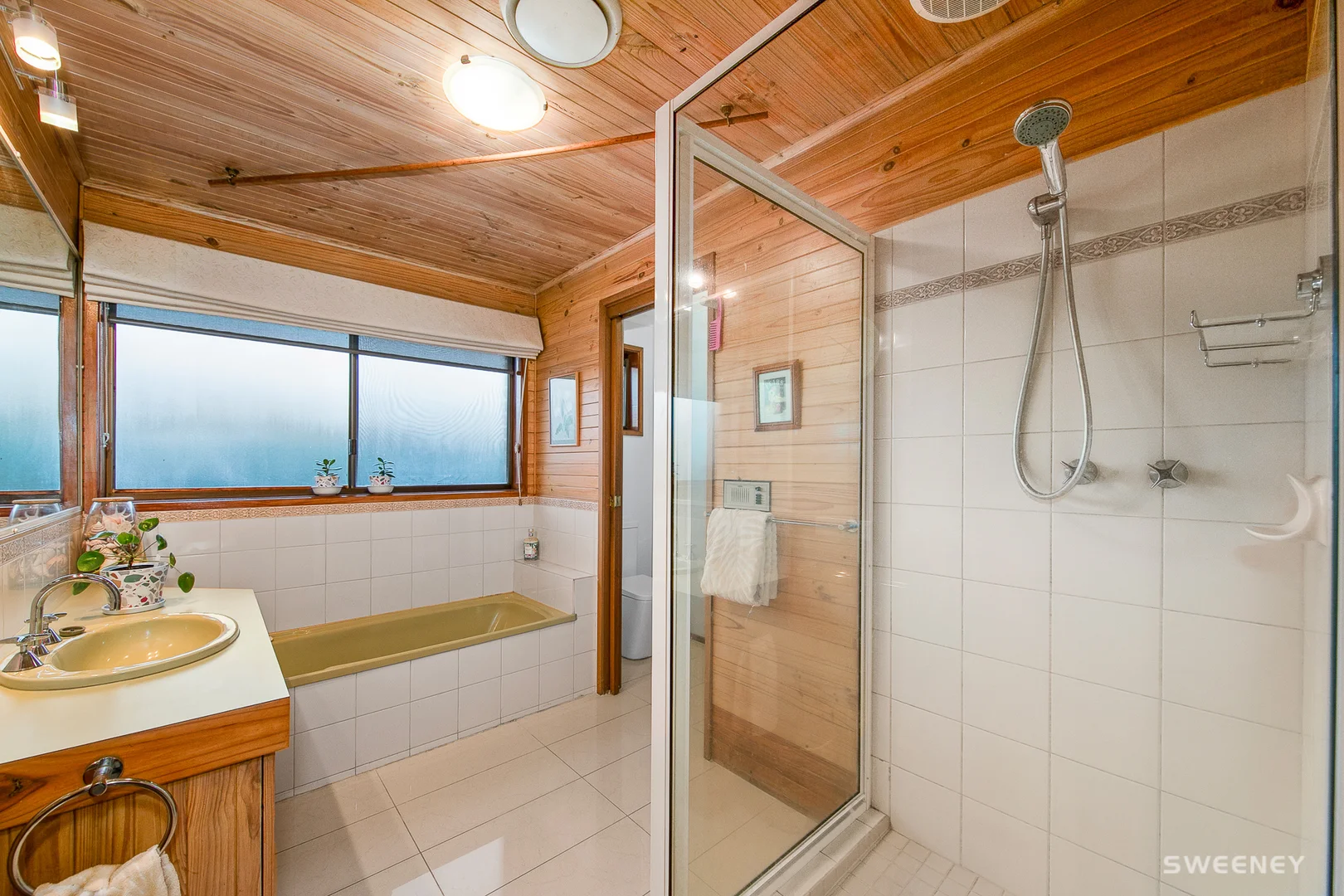 Additional image 17 of 10 Investigator Grove, Altona Meadows VIC 3028