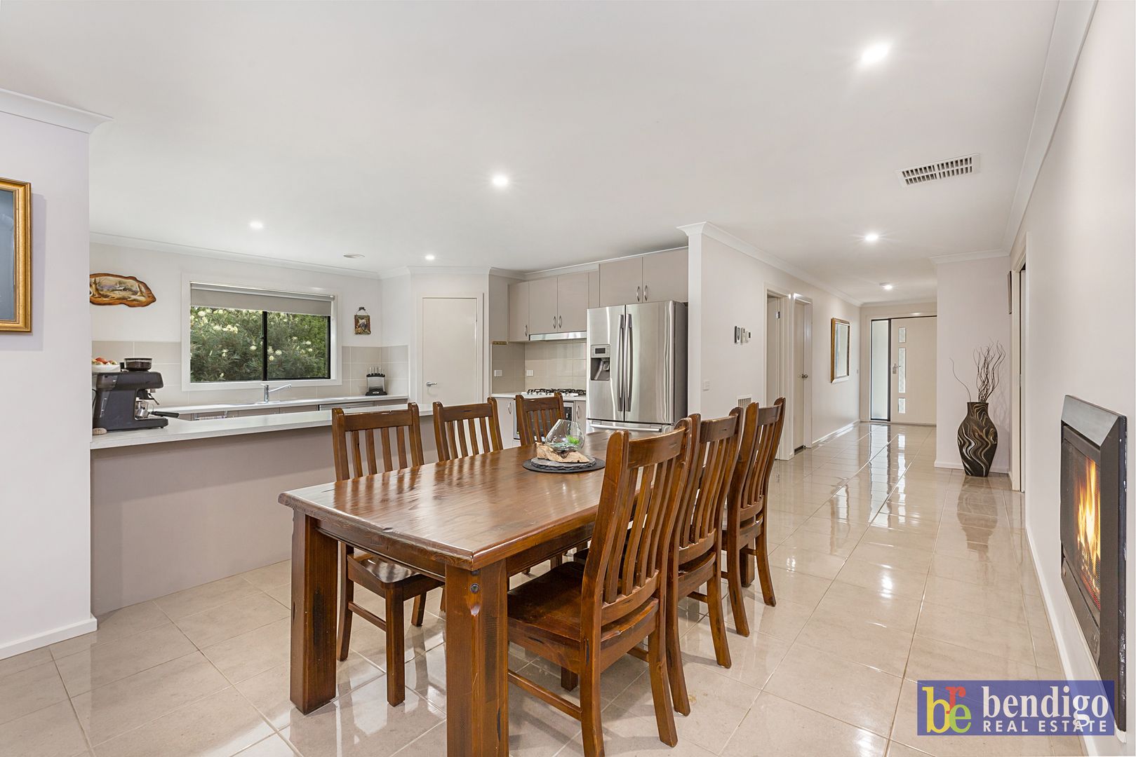 6 Ridge Place, Golden Square VIC 3555, Image 2