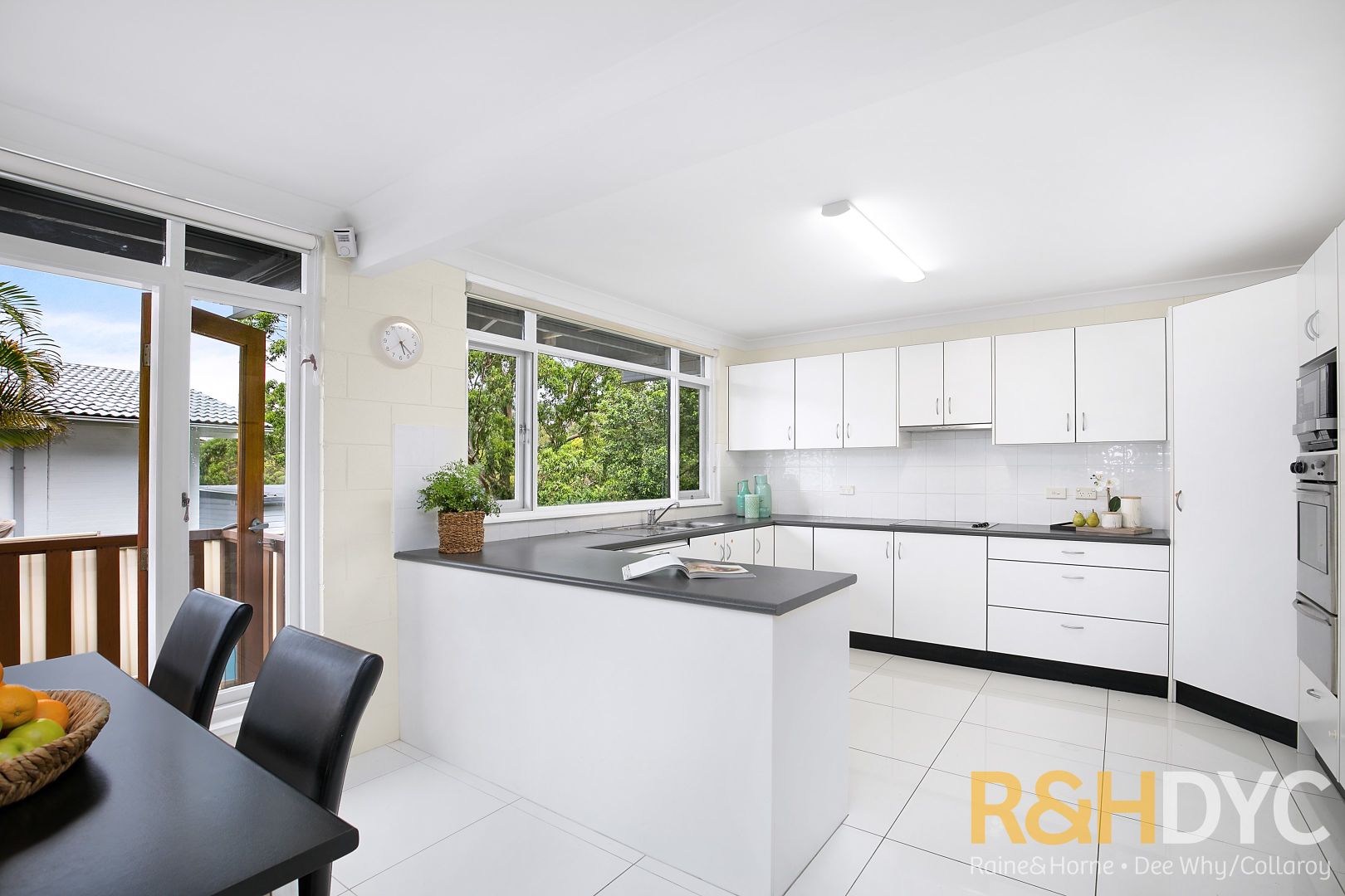 22 Dresden Avenue, Beacon Hill NSW 2100, Image 2