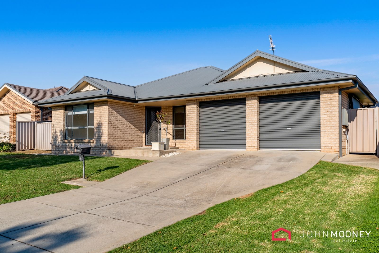 1/6 Bedervale Street, Bourkelands NSW 2650, Image 0