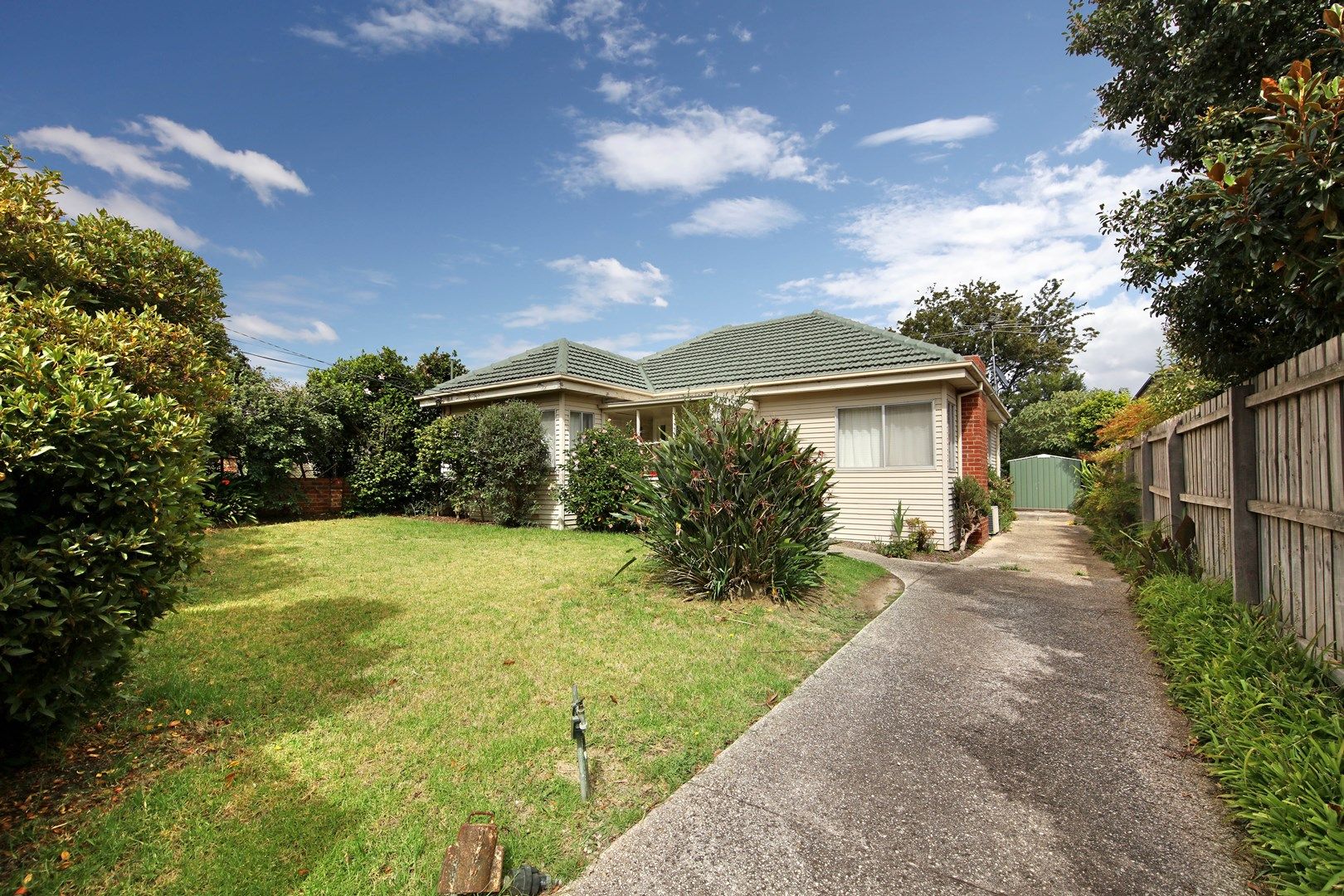 27 Nepean Avenue, Hampton East VIC 3188, Image 0