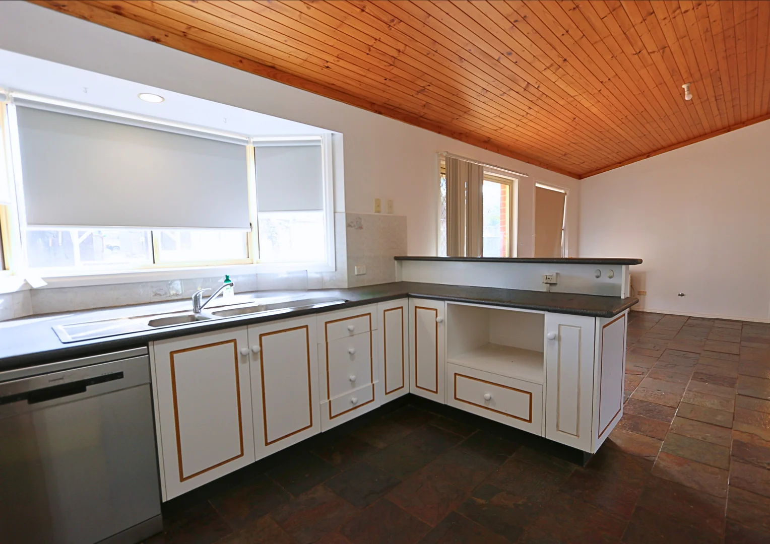 Additional image 5 of 143 Britannia Street, Temora NSW 2666