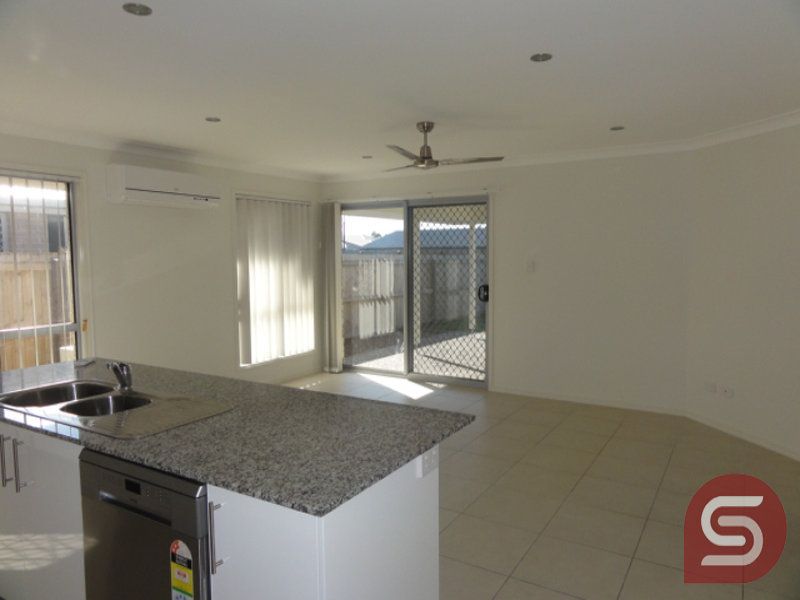 66 Central Green Dve, Narangba QLD 4504, Image 2