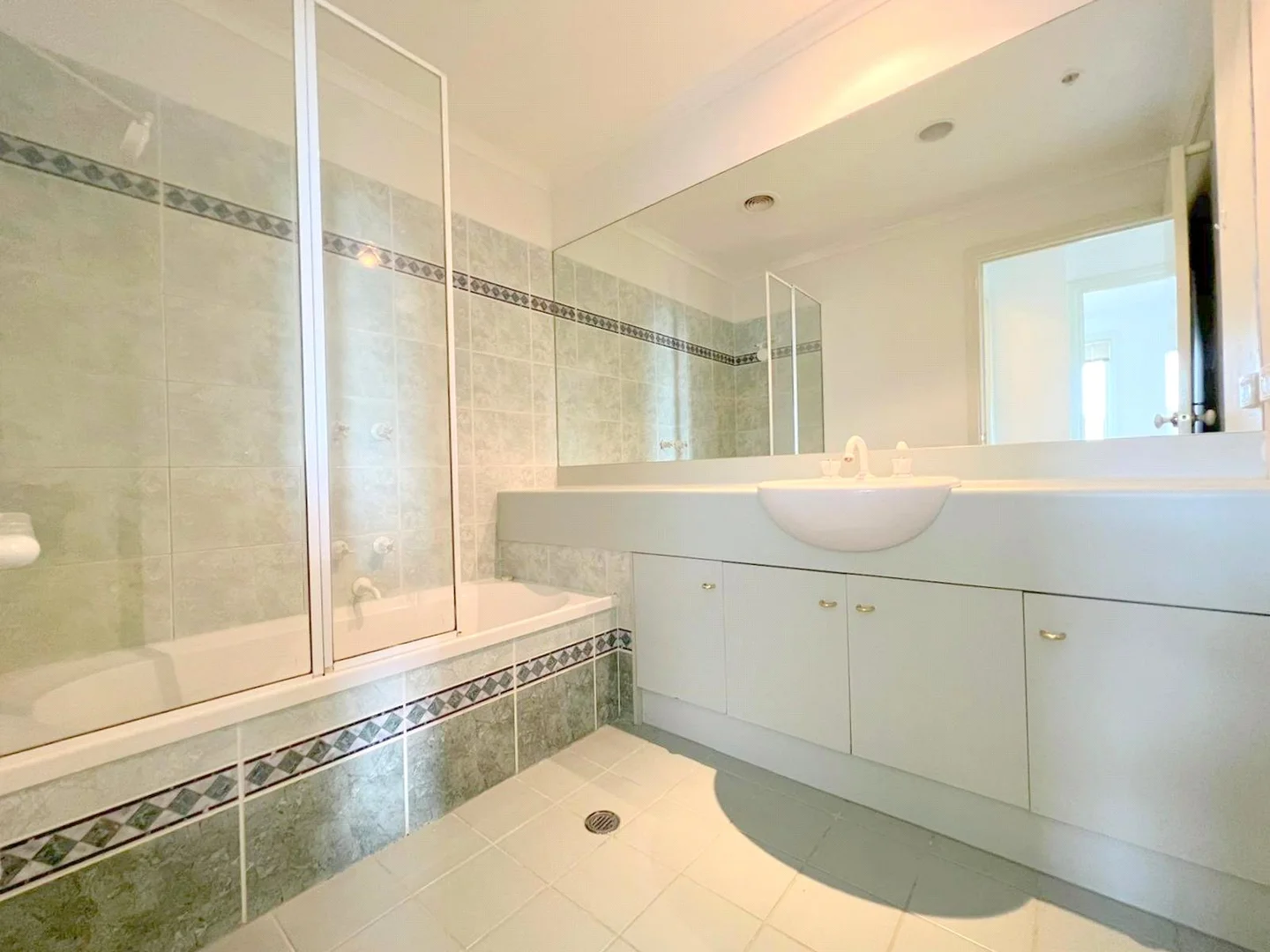 Additional image 9 of 121/33 La Trobe Street, Melbourne VIC 3000