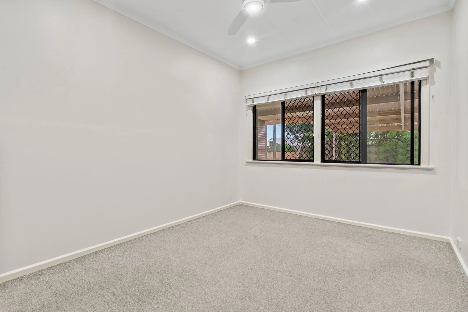 Additional image 14 of 1/23 Eileen Street, Booval QLD 4304