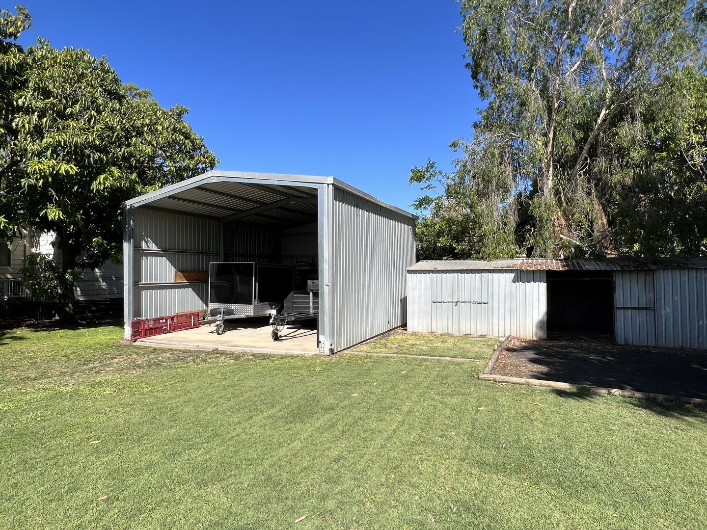 33 Brock Crescent, Dysart QLD 4745, Image 1